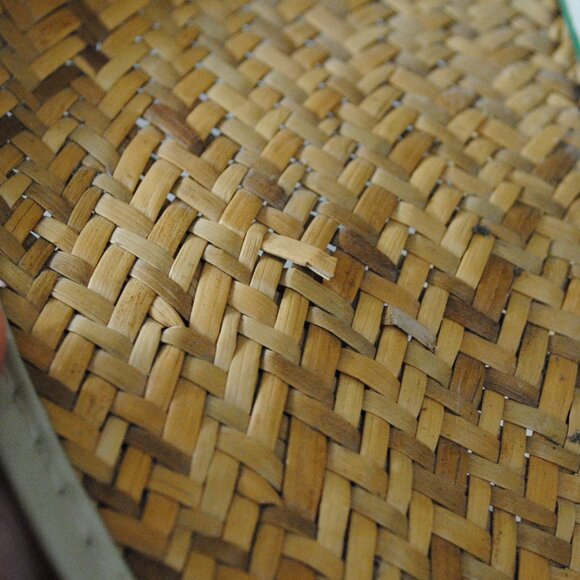 Vintage Straw Sun Hat with Tropical Fabric Band Made in USA - Picture 7 of 13